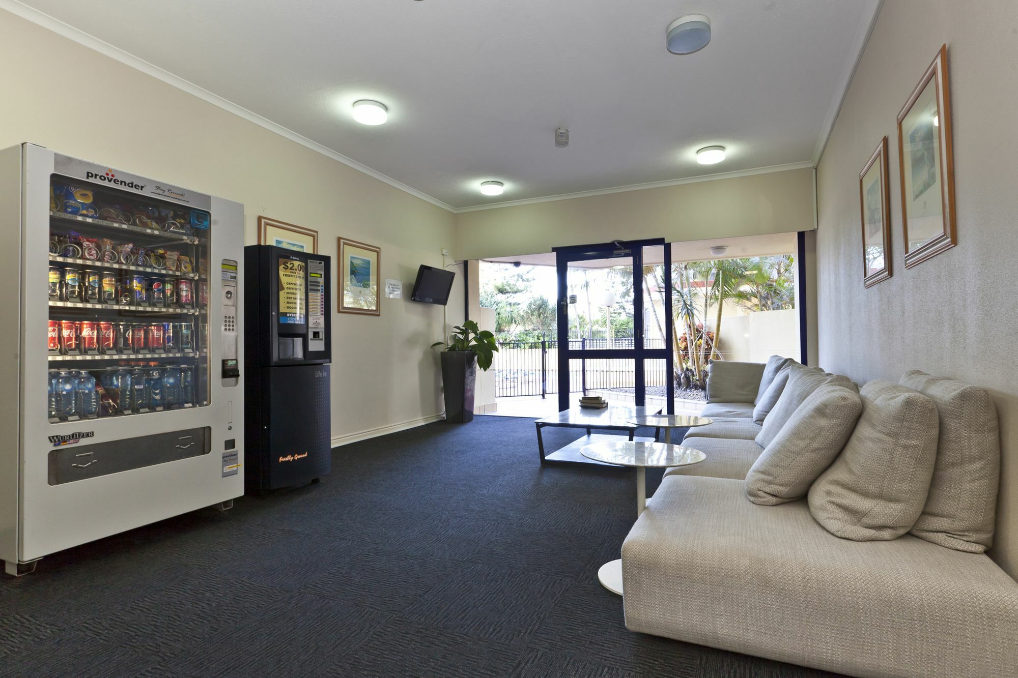 Aparthotel Surf Regency Gold Coast Esterno foto