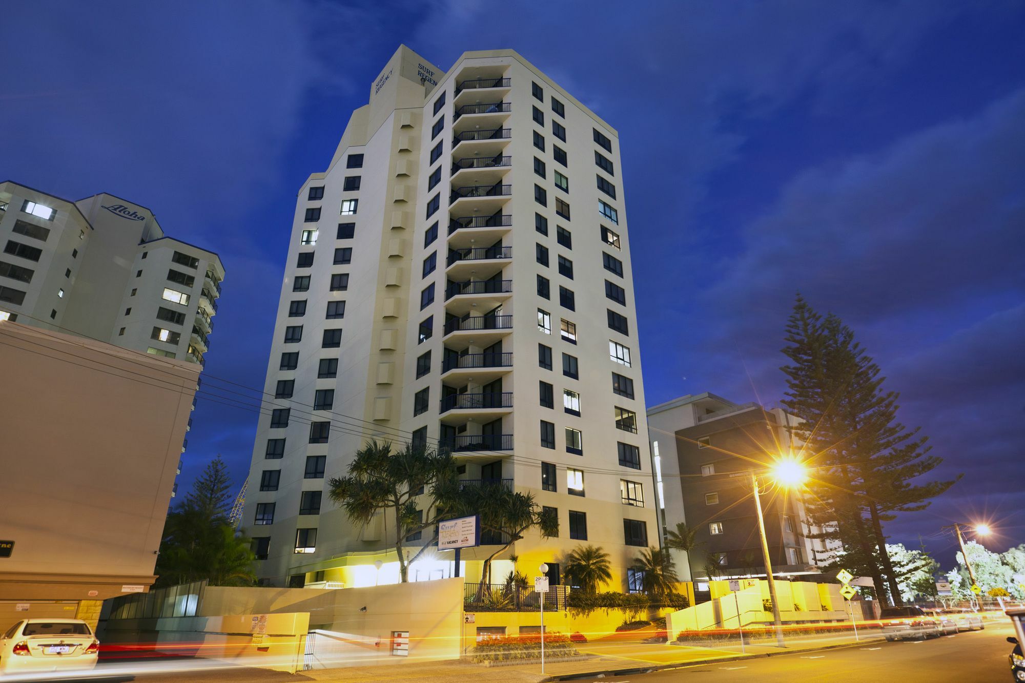 Aparthotel Surf Regency Gold Coast Esterno foto
