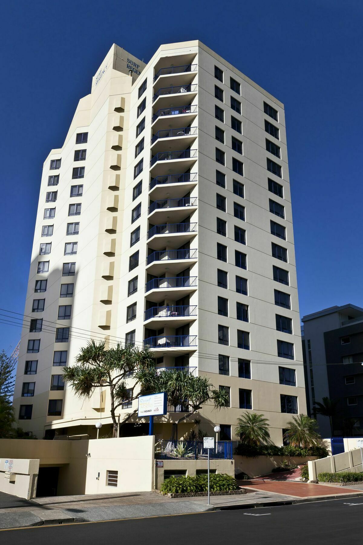 Aparthotel Surf Regency Gold Coast Esterno foto